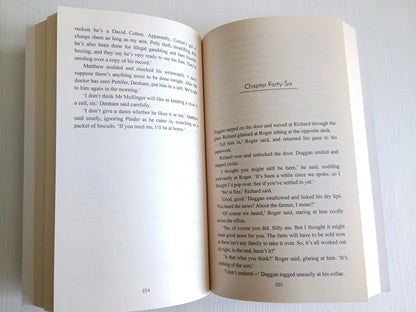 Death of a Blackbird Detective Murder Mystery